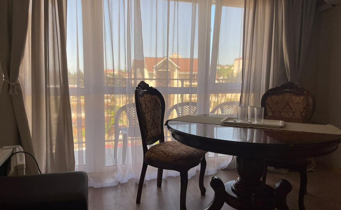 Двухкомнатный номер, 4 этаж. Отель "Ибра". Лазаревское