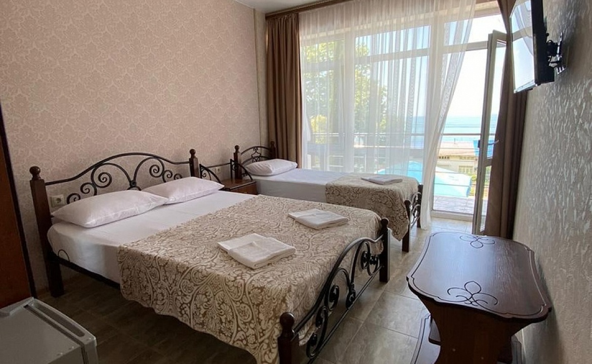 3-хместный номер. Гостевой дом "Облака". Лоо