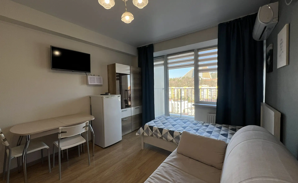 Студия у моря с видом на горы 219к2. Светлая квартира с террасой и морем. Дагомыс