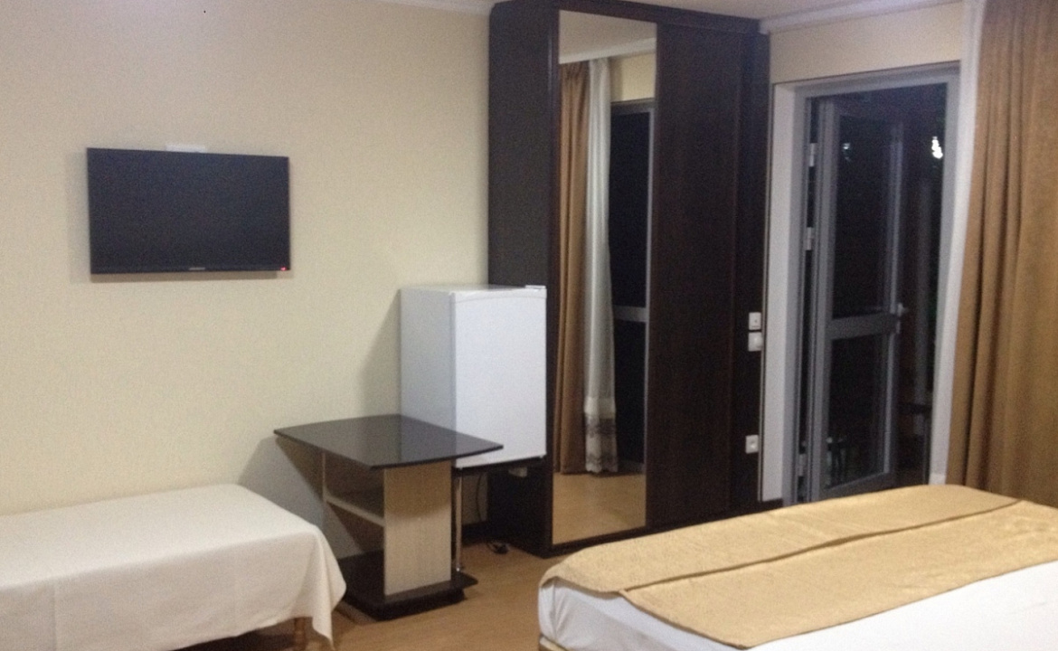 Трехместные однокомнатные номера. Гостевой дом «Агава» - Адлер. Адлер