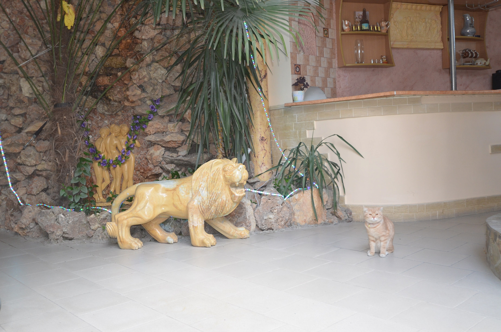 . Гостевой дом частный "Мид". Ялта