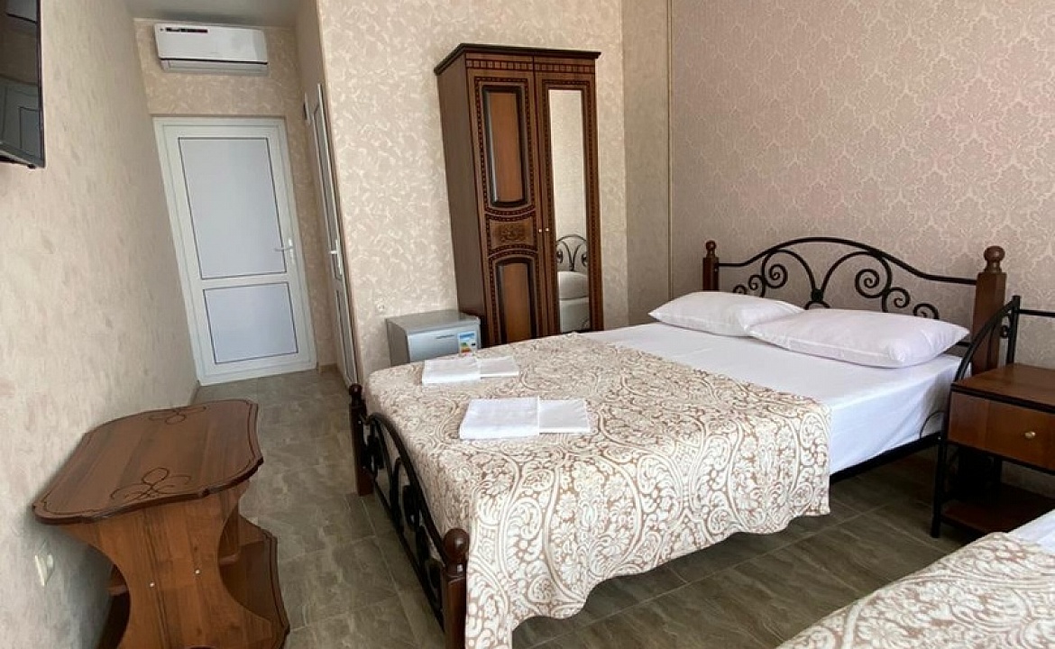 4-х местный номер. Гостевой дом "Облака". Лоо