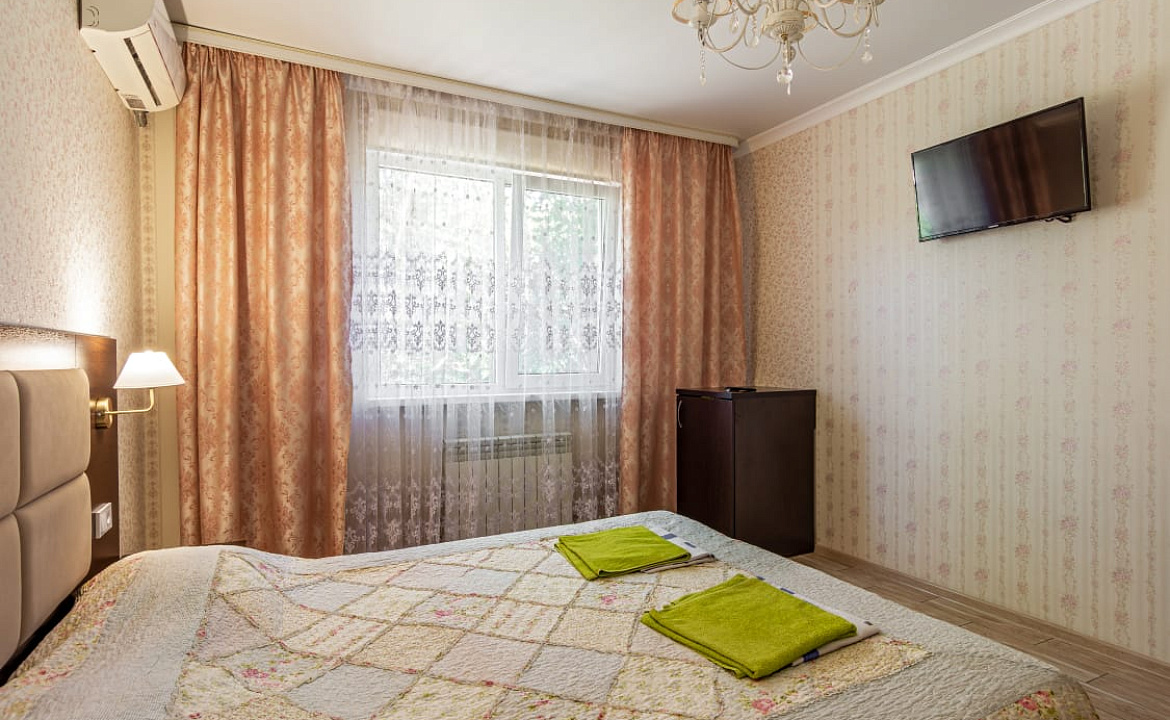 Двухкомнатный стандарт. "Брио" частный сектор. Геленджик