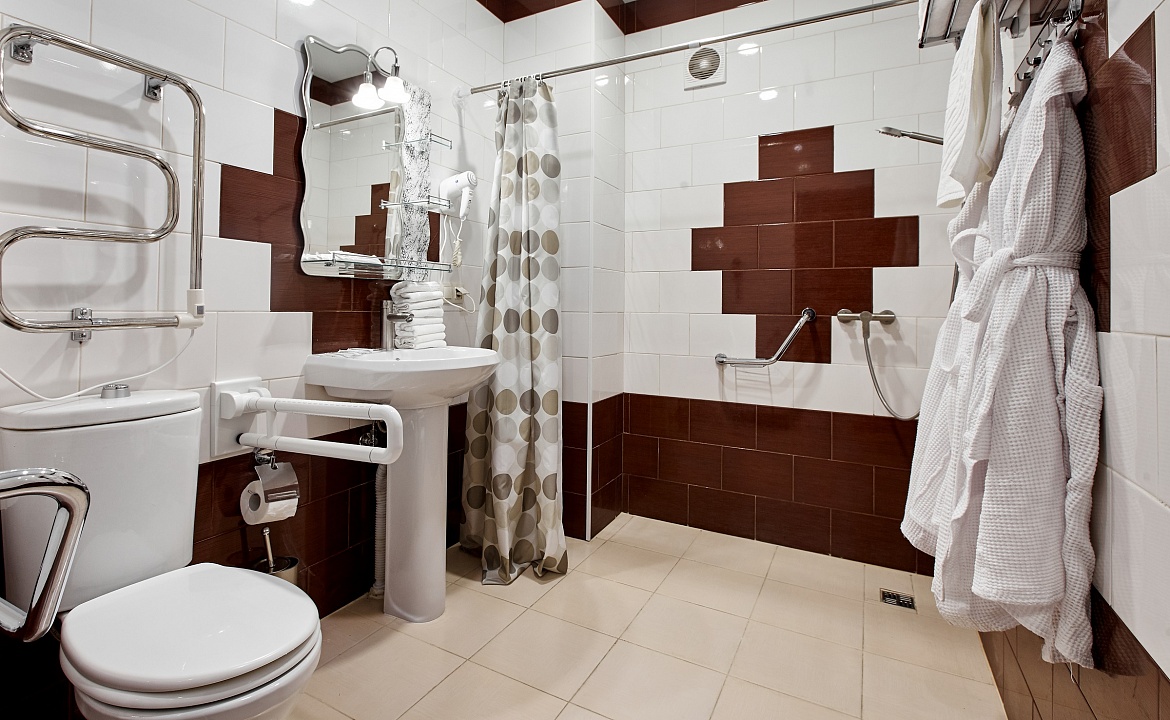 Семейный номер. Отель "КОМФОРТ". Сухум