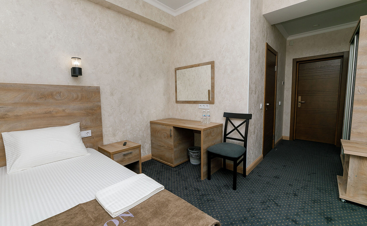 СТАНДАРТ C ДВУМЯ КРОВАТЯМИ. Отель "Алион". Геленджик