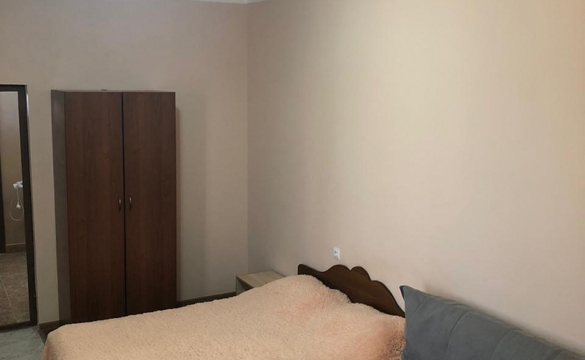 2х местный с доп местом и с общей кухней. Отель "Кипарис" - Гудаута. Гудаута