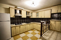 Дом "Тата" Дом "Тата"