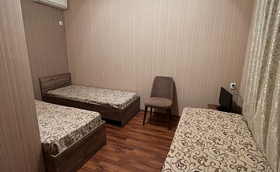 3-х местный номер Стандарт. Гостевой дом "Самир". Гагра