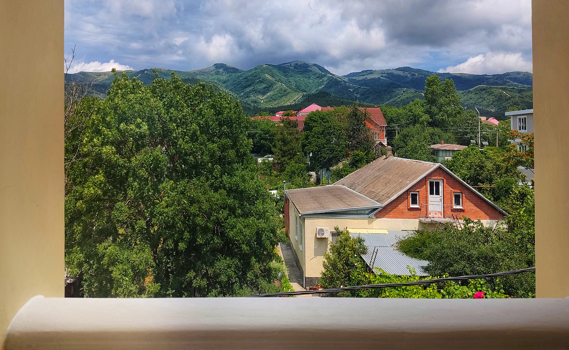 Трехместный с удобствами и балконом. Кровати раздельные. Гостевой дом "Одиссей" - Кабардинка. Кабардинка