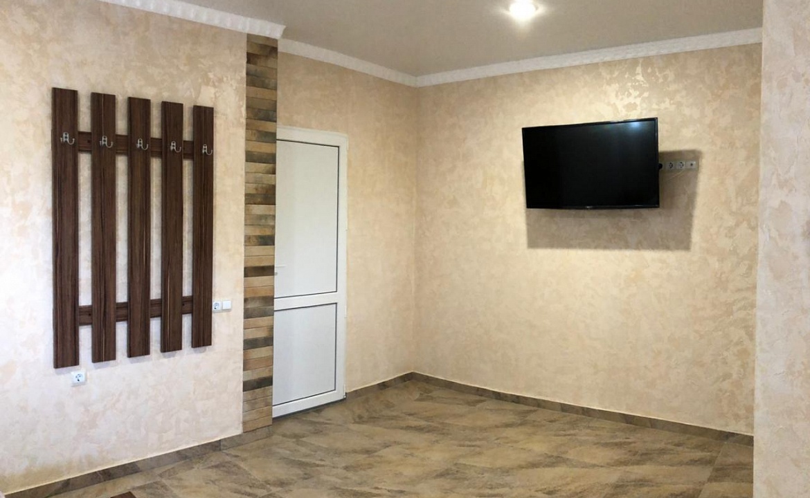 Комфорт 3. Гостевой дом 《 Замок Рауля 》. Лермонтово