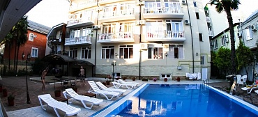 Гостиница "Катран"