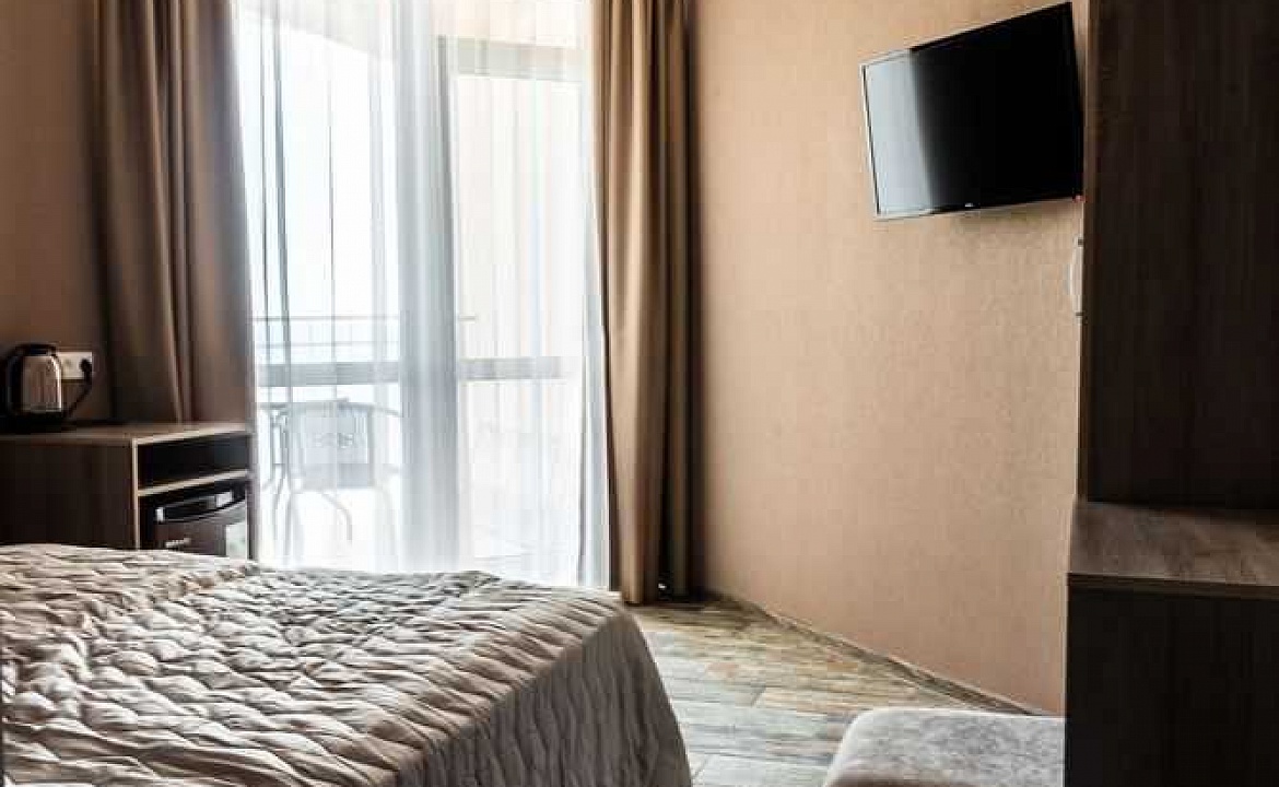 Двухместный эконом с видом на море. Гостевой дом The Goncharov’s Family House. Семидворье