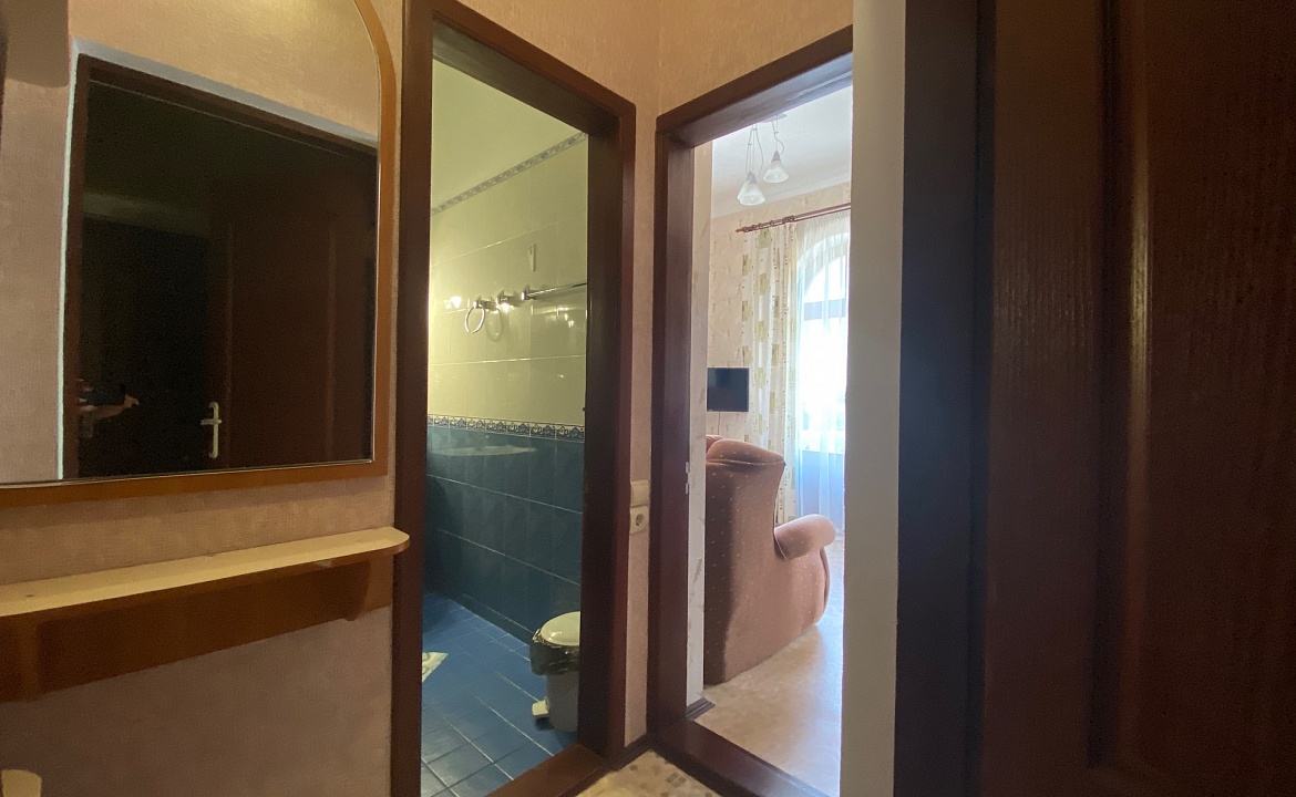 Люкс . Вилла "Ренессанс". Кореиз