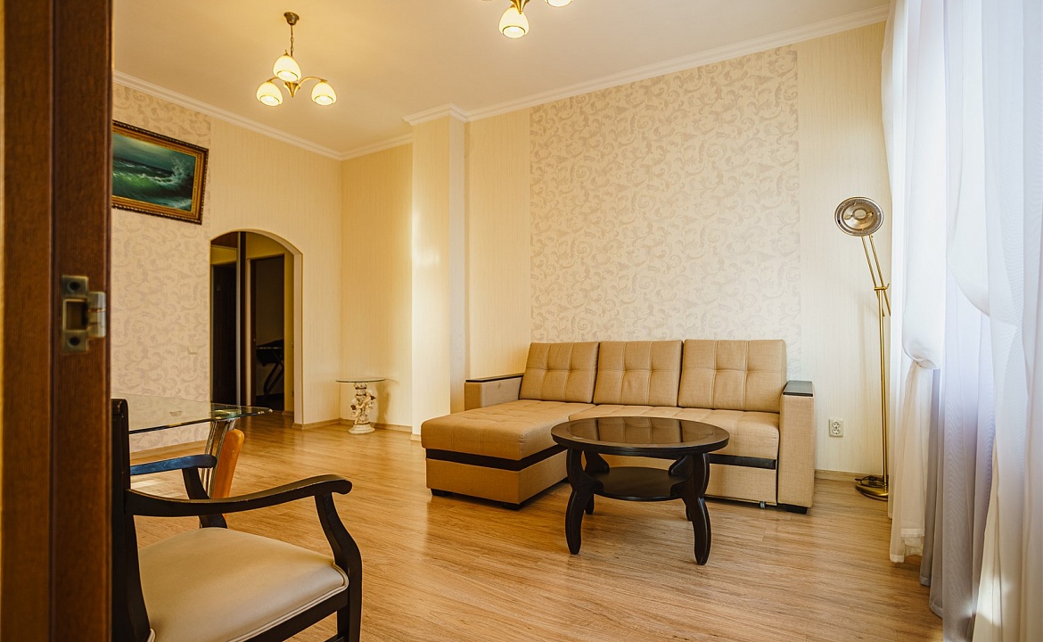 Апартаменты двухкомнатные люкс с террасой 1. Гостевой дом Лиана. Ливадия