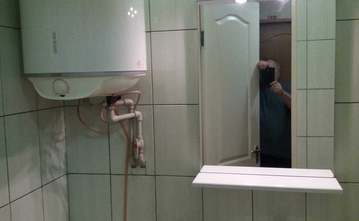 Квартира на первой линии, до моря 100 метров. Квартира на ул Ленина 1+трансфер. Алушта