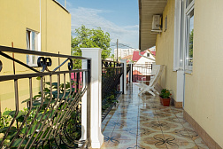 Гостевой дом "На Цветочной" Гостевой дом "На Цветочной"