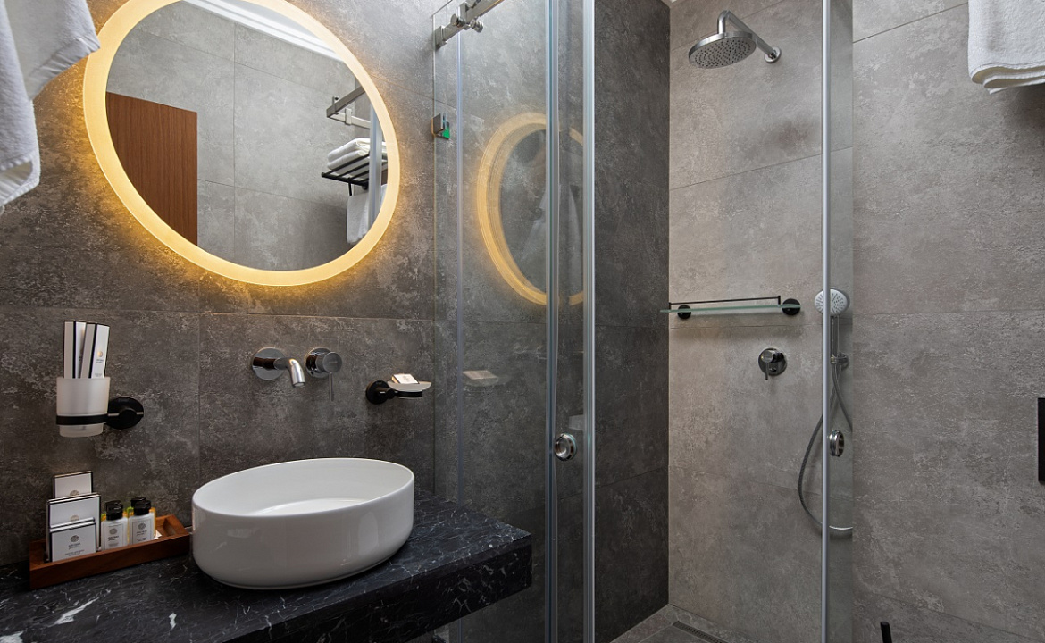 Стандарт 2-местный с видом на бассейн. Отель «Атмосфера»- Геленджик. Геленджик