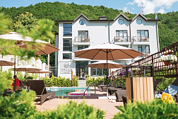 Отель «HILLS POLYANA» Отель «HILLS POLYANA»