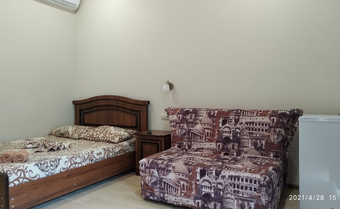 4х местный с удобствами. Частный сектор Гостевой дом "Leto". Кабардинка 4х местный с удобствами. Частный сектор Гостевой дом "Leto". Кабардинка