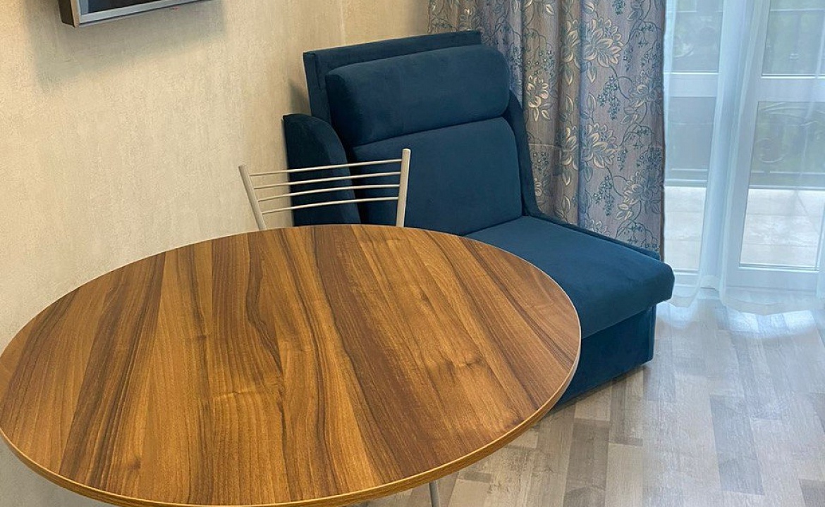 Квартира под ключ. Квартира в многоквартирном доме Апартаменты Таврическая. Адлер