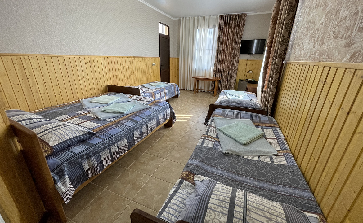 5ти местный номер. Гостевой дом "Бриз" - Цандрипш. Цандрипш