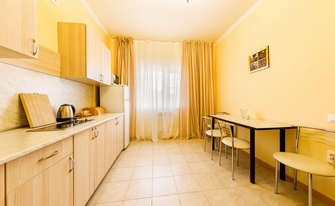 3-комнатный с кухней и балконом. База отдыха "Тюльпан". Витязево