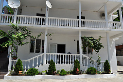 Гостевой дом Дубовая роща