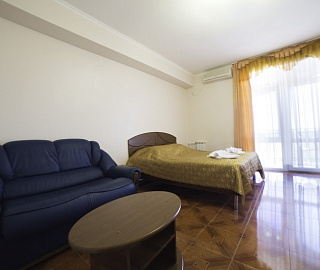 Стандарт 4-х местный. Гостевой комплекс "Екатерина". 