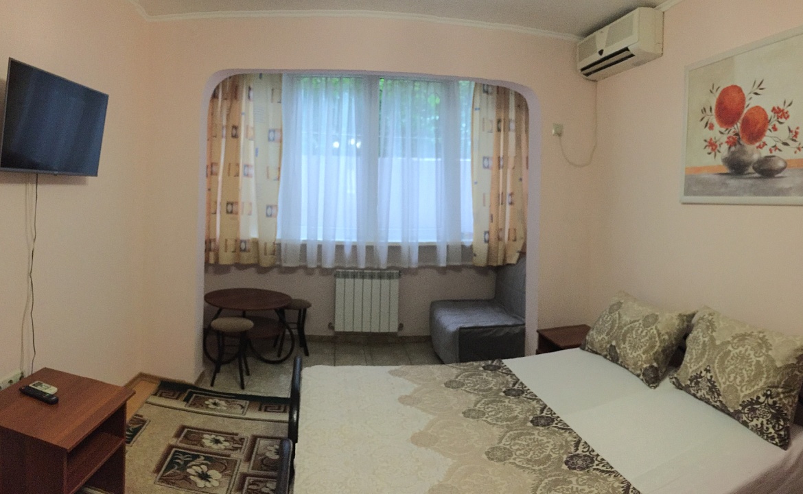 Двухместный стандарт на третьем этаже. Частный сектор Коттедж на Кольцевой. Лазаревское