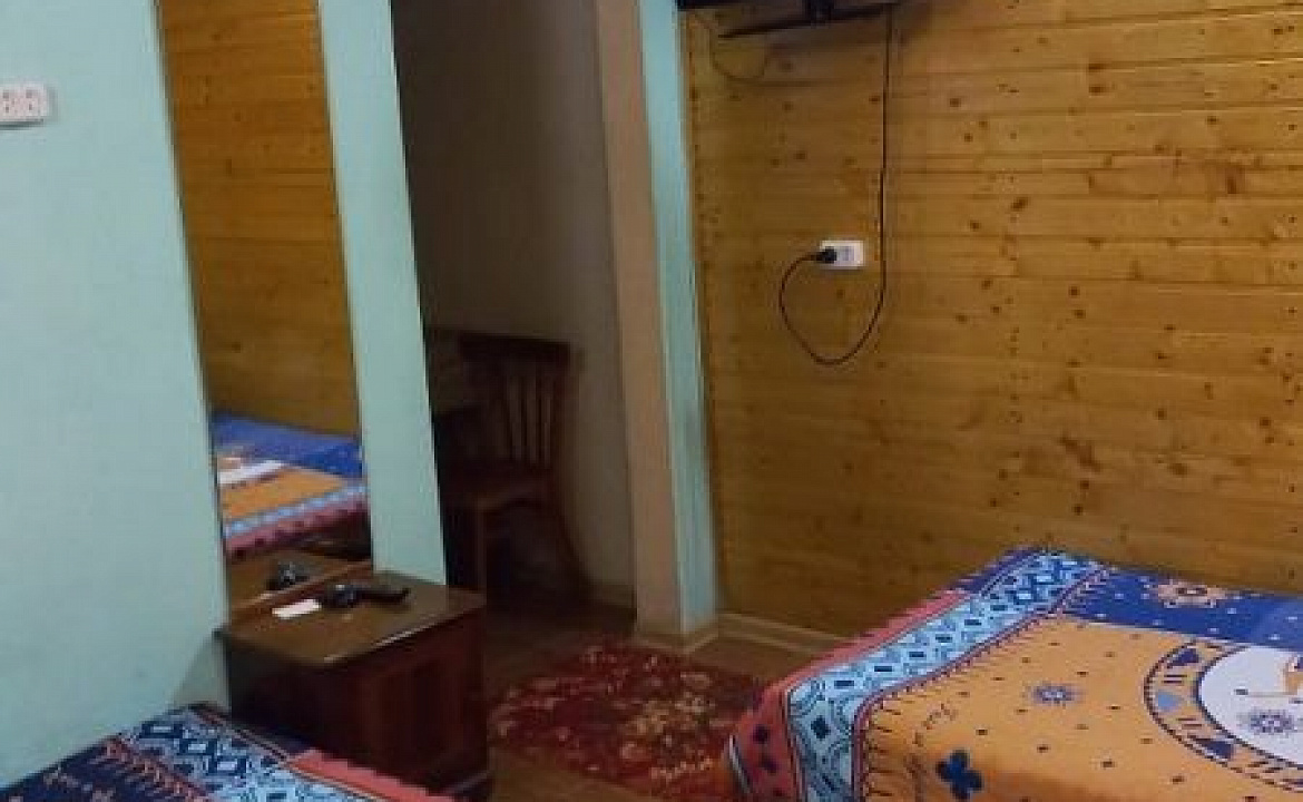 Дом под ключ. Гостевой дом Лакоба 52. Новый Афон