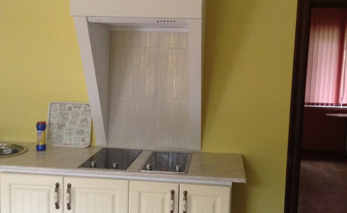 Желтый. Гостевой дом Атланта. Туапсе Желтый. Гостевой дом Атланта. Туапсе