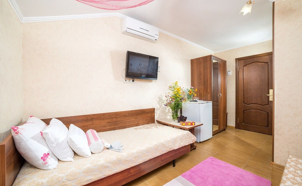 1-комнатный «Стандарт». Гостиница «М+». Анапа