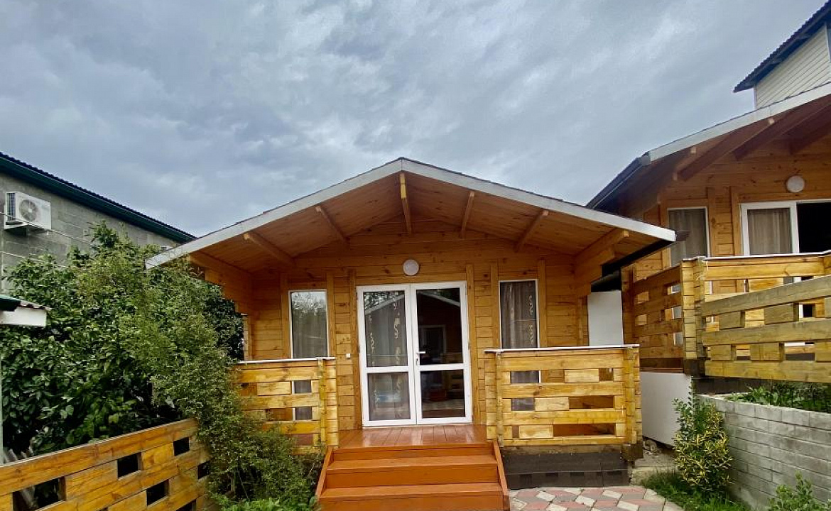 3-Местный номер стандарт. Гостевой дом "Ролан". Новый Афон