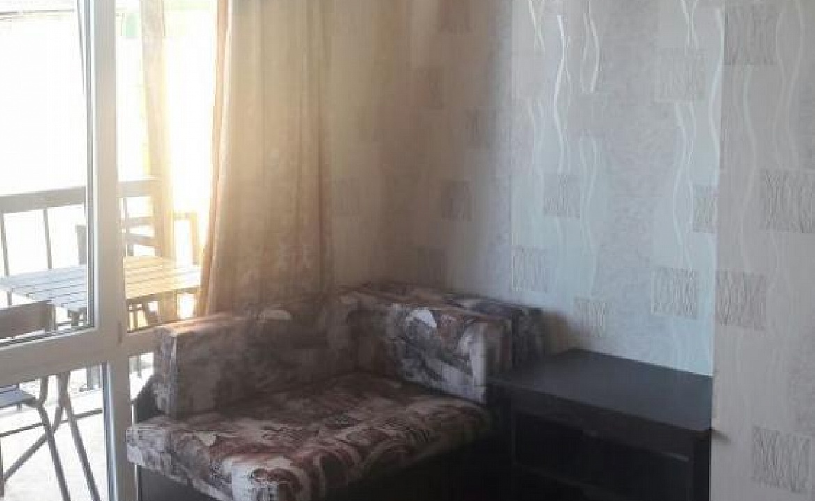 Трехместный с удобствами. Гостевой дом Siberia. Гагра