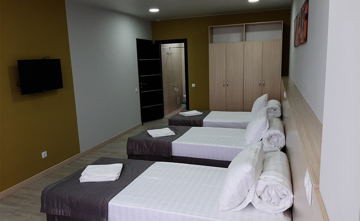 Двухкомнатные Апартаменты (большая семья). АПАРТ-ОТЕЛЬ «ЛЕРО». Керчь