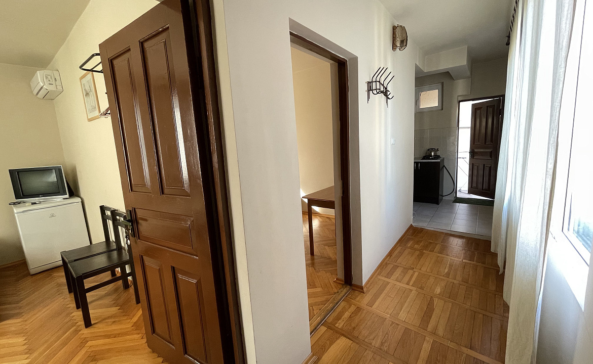 Семейный . "Сосновый рай". Лазаревское