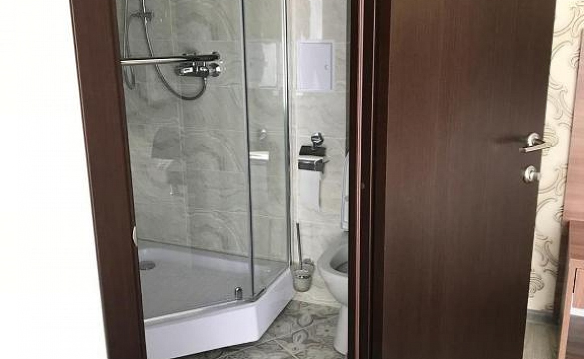 СТАНДАРТНЫЙ 4-МЕСТНЫЙ С БАЛКОНОМ. Гостевой дом "Family". Лазаревское СТАНДАРТНЫЙ 4-МЕСТНЫЙ С БАЛКОНОМ. Гостевой дом "Family". Лазаревское