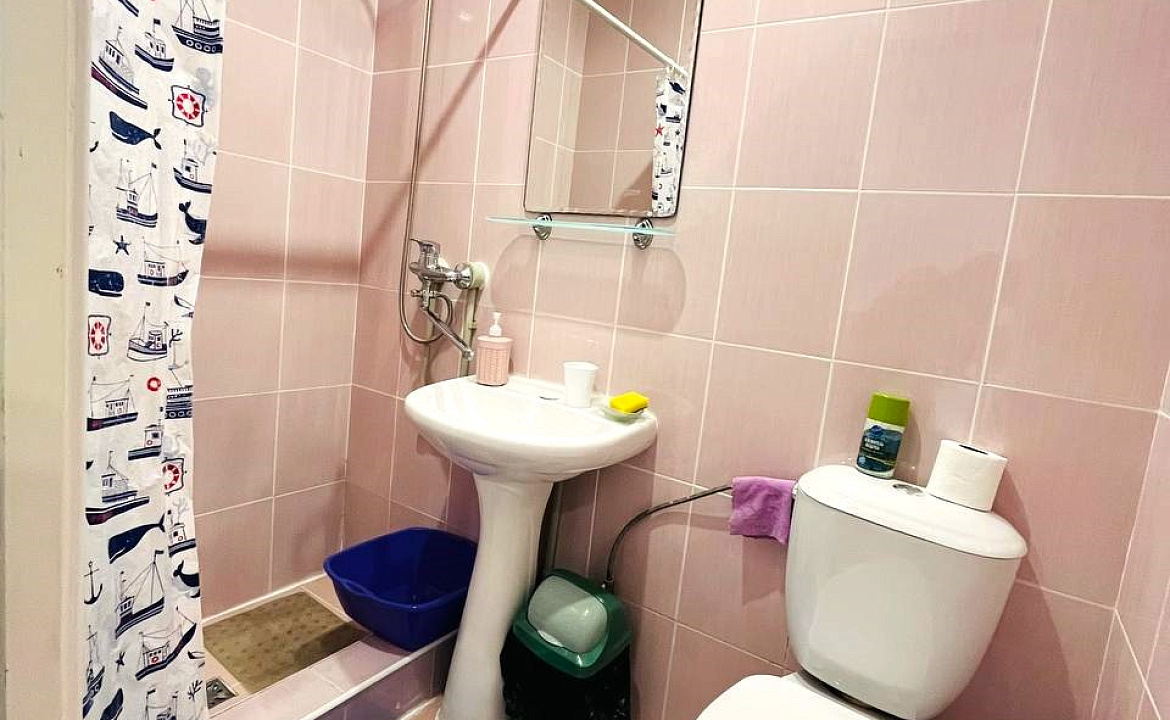 Стандарт трёхместный с доп. местом и балконом. Отель "Гермес" . Вардане Стандарт трёхместный с доп. местом и балконом. Отель "Гермес" . Вардане