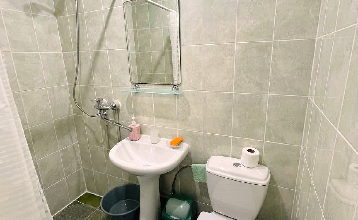 Стандарт трёхместный с доп. местом и балконом. Отель "Гермес" . Вардане Стандарт трёхместный с доп. местом и балконом. Отель "Гермес" . Вардане