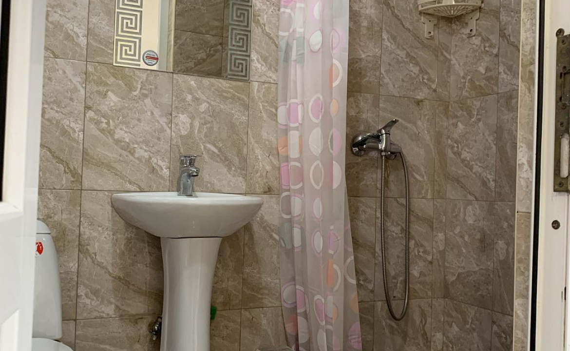 Трехместный номер . Гостевой дом Гармония - Витязево. Витязево Трехместный номер . Гостевой дом Гармония - Витязево. Витязево