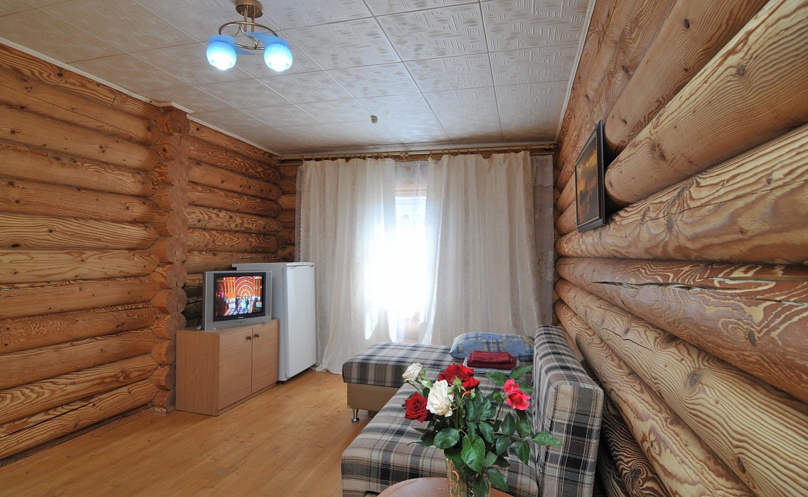 Семейный. Гостевой дом "Самоцветы". Коктебель