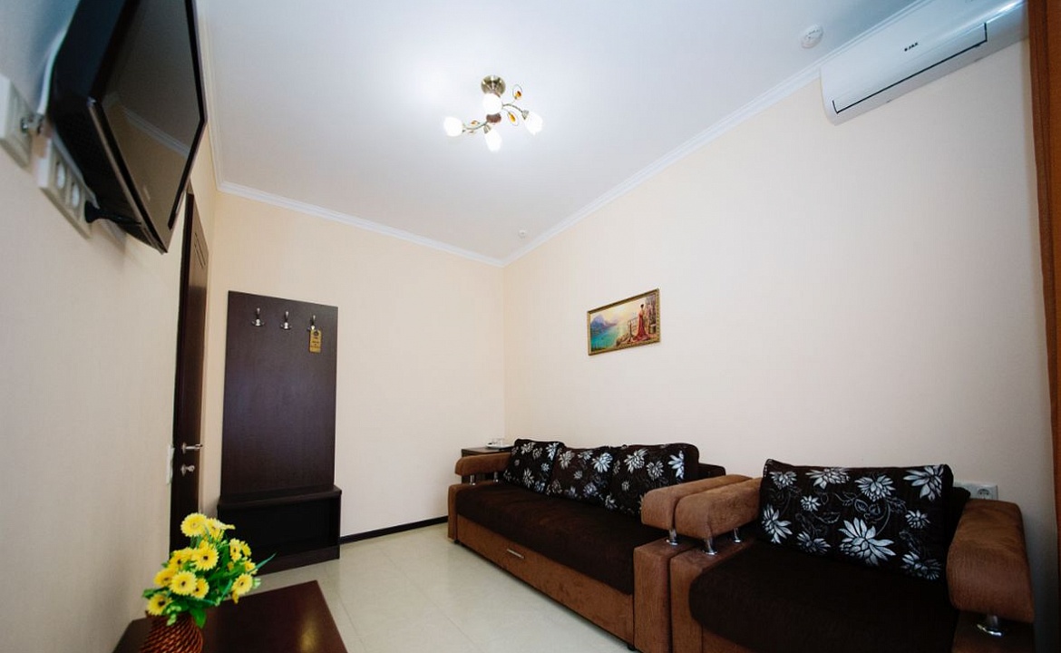 НОМЕРА 2-х комнатный Люкс (2-5 чел.) . Гостевой дом «У моря» Витязево. Витязево