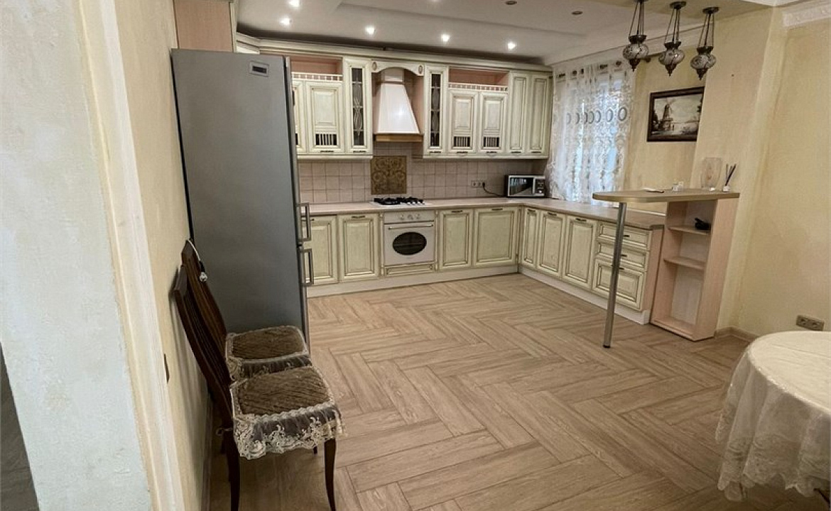 Трехкомнатный Люкс. Апарт-отель "Белый парус". Сочи