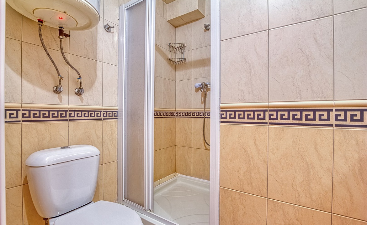 Стандарт (вид на горы). Отель «Интер». Утёс Стандарт (вид на горы). Отель «Интер». Утёс