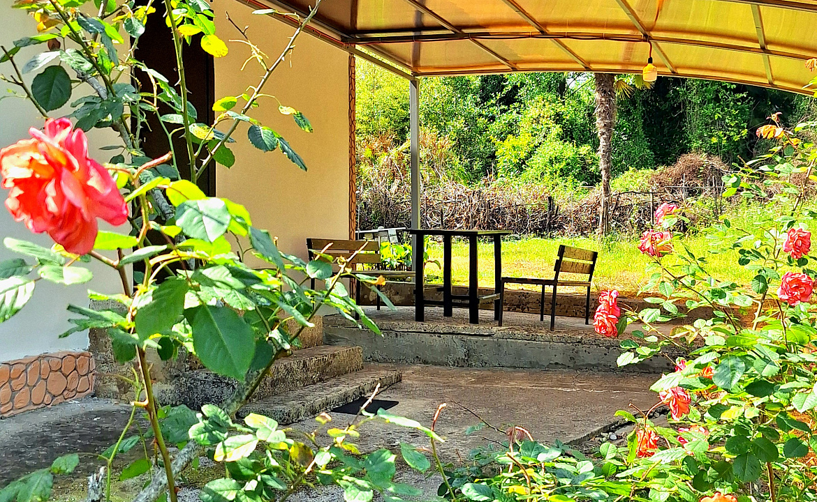 ОТДЕЛЬНЫЙ 2х комнатный ДОМИК для отдыхающих со всеми удобствами! МОРЕ напротив! . ОТДЕЛЬНЫЙ 2-х комнатный ДОМИК со всеми удобствами! МОРЕ напротив! . Новый Афон