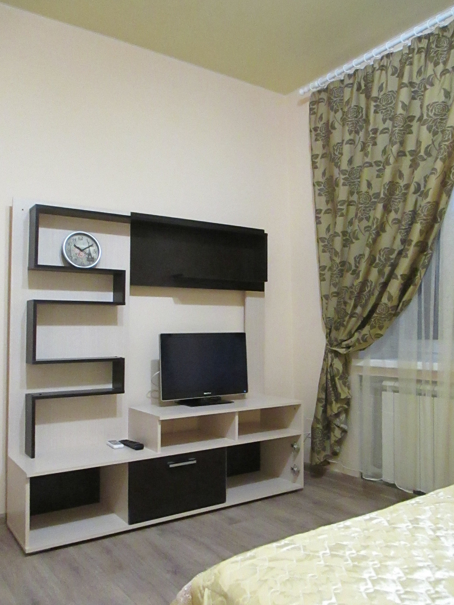 . Квартира в многоквартирном доме 1-комн. квартира в центре Сочи. Сочи