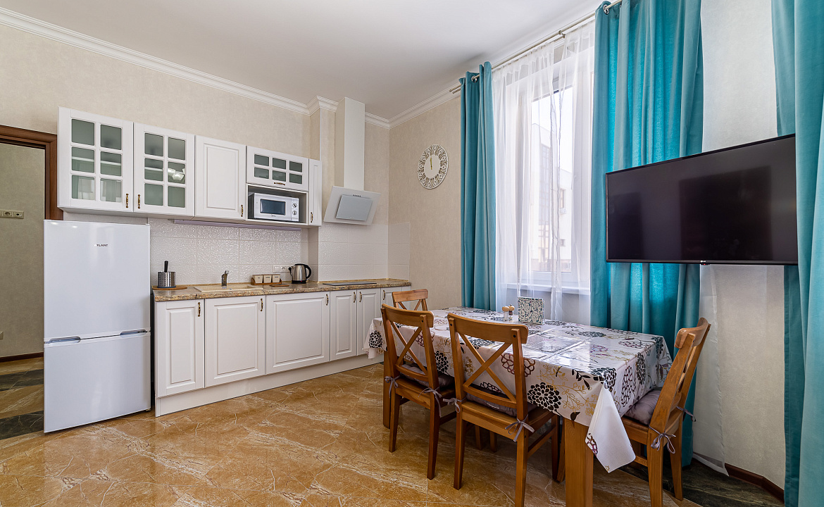 3 комнатная квартира в центре Сочи рядом с крупнейшим пляжным комплексом Ривьера. Уютные Квартиры в центре Сочи рядом с крупнейшим пляжным комплексом Ривьера. Сочи