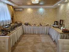 Отель Золотой **