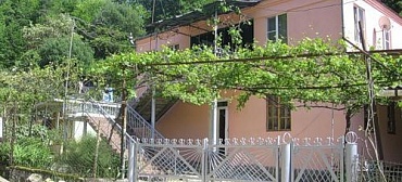 Частный сектор Приморская 2 в Пицунде