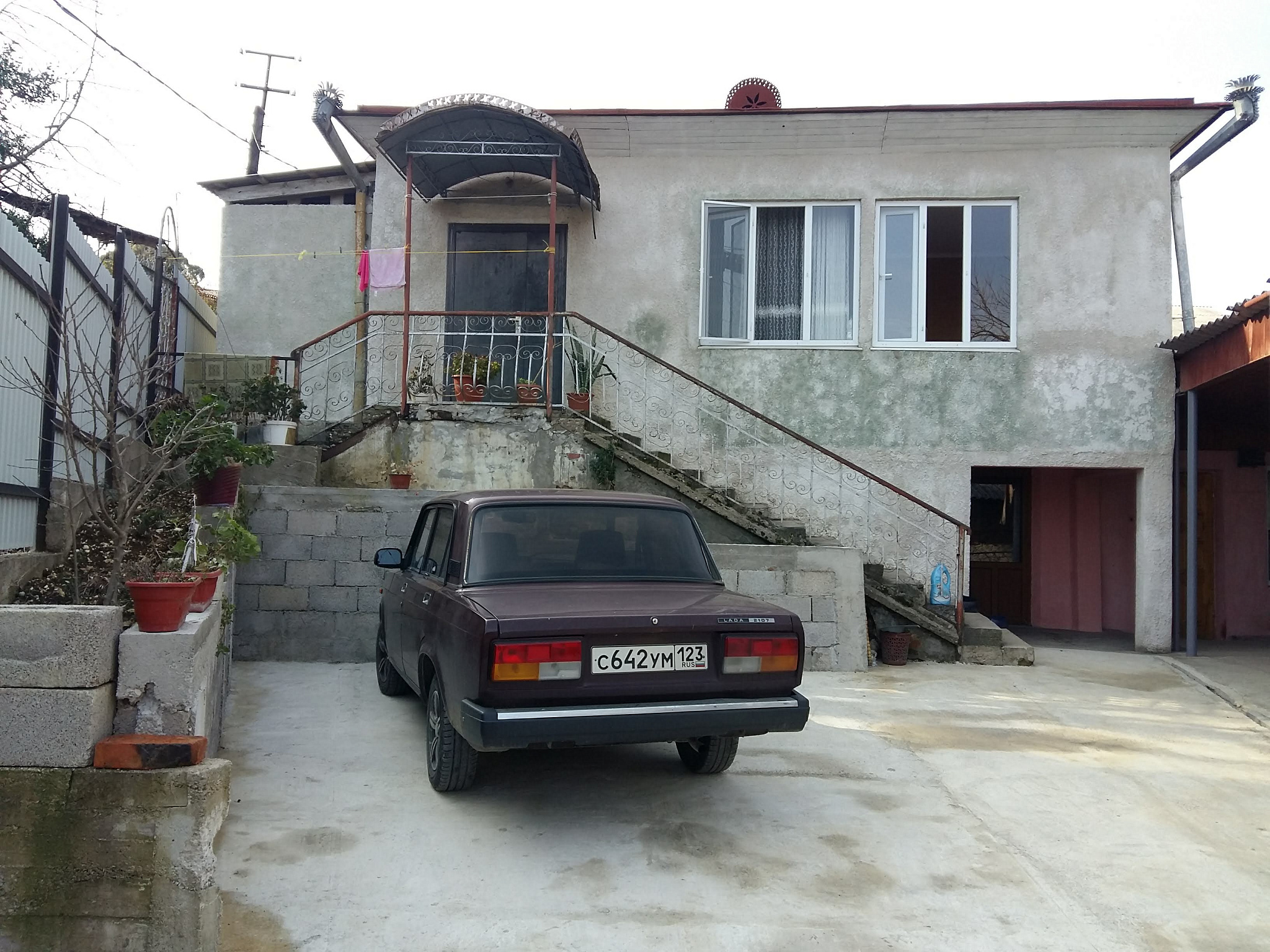 . Частный сектор у Давида. Новый Афон